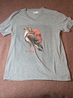 Trailkeeper's Clothing Co. Hawk Backpacker T-Shirt Size Large